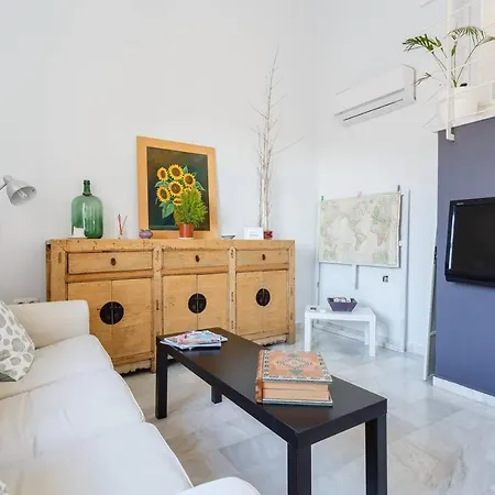 Surthy Casa Sol Midtown Apartment
